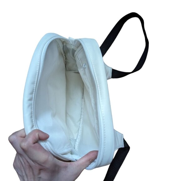 Vintage 1990s Y2K Esprit Worldwide White Backpack Purse Handbag main image 8